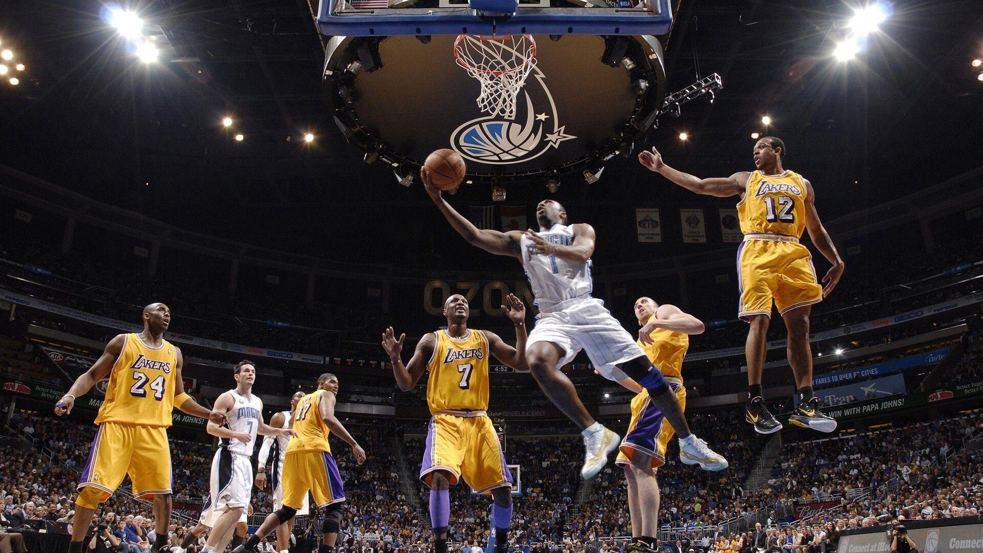 NBA季后赛激战正酣，新生代崛起，传统豪强遇挑战，总冠军悬念再起
